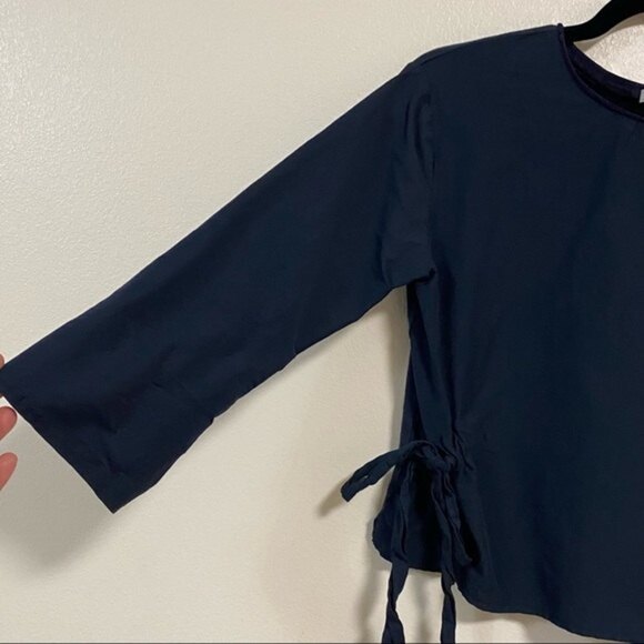 Zara Top women’s Size Small Navy crop Top Blouse - Picture 2 of 10